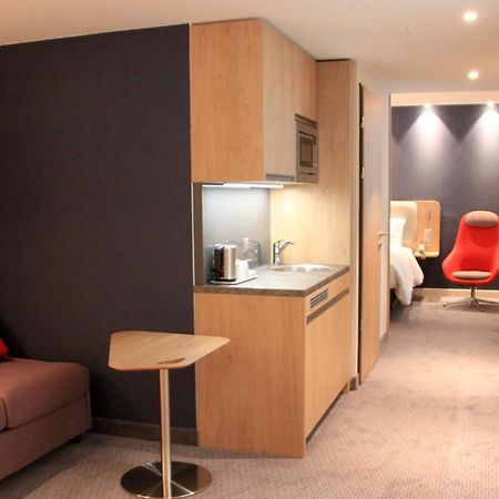 Holiday Inn Express & Suites - Basel - Allschwil By Ihg Extérieur photo