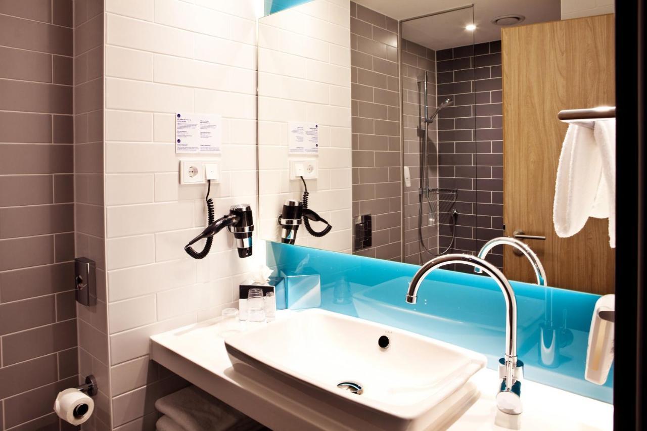Holiday Inn Express & Suites - Basel - Allschwil By Ihg Extérieur photo