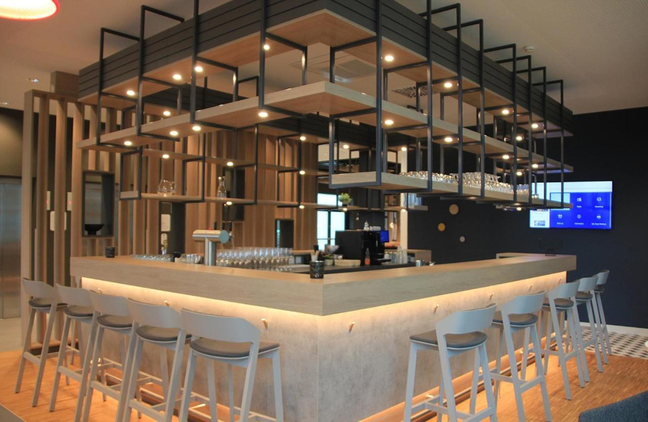 Holiday Inn Express & Suites - Basel - Allschwil By Ihg Extérieur photo