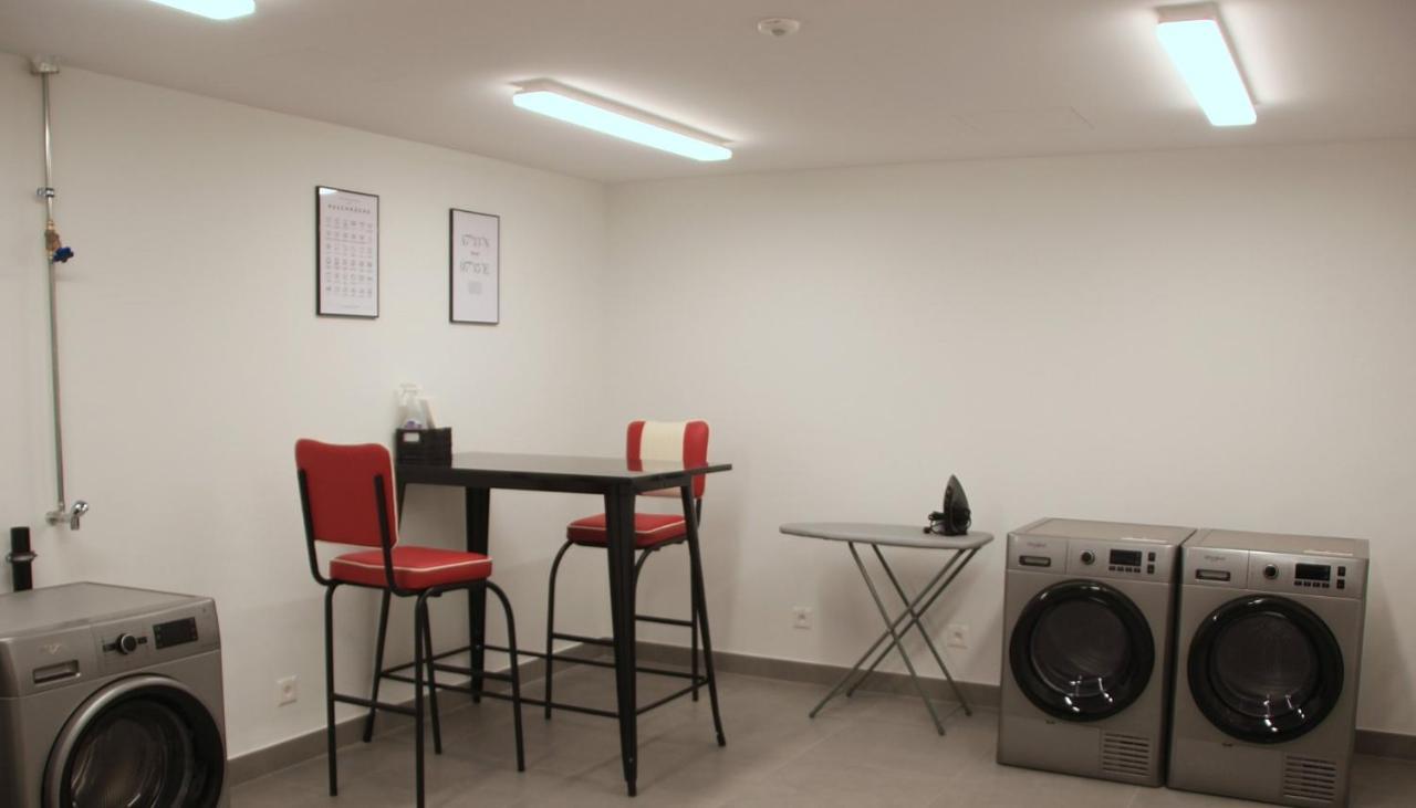 Holiday Inn Express & Suites - Basel - Allschwil By Ihg Extérieur photo